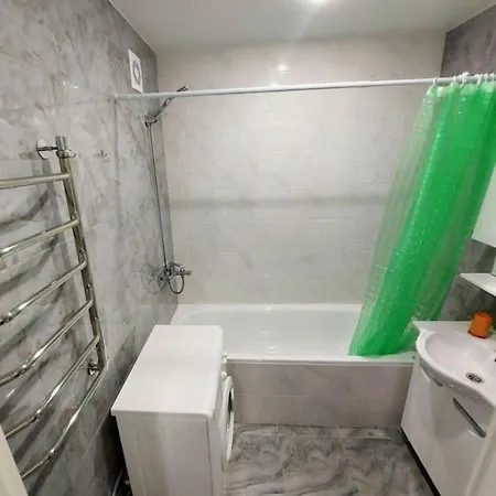 아파트 Renzo E Accogliente E Confortevole *
