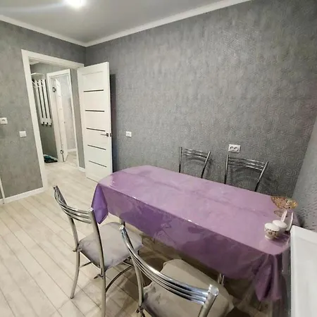 Renzo E Accogliente E Confortevole Rome